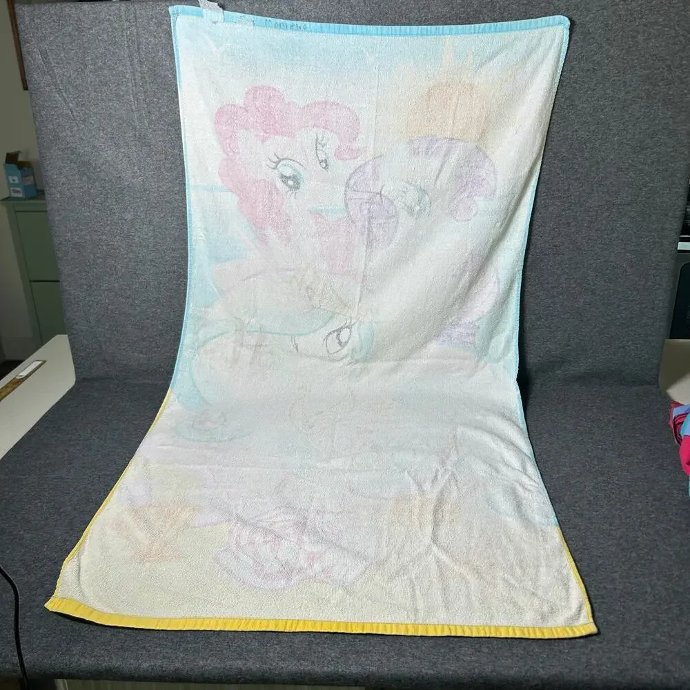 my little pony beach towel, 2010s, pastel, vintage